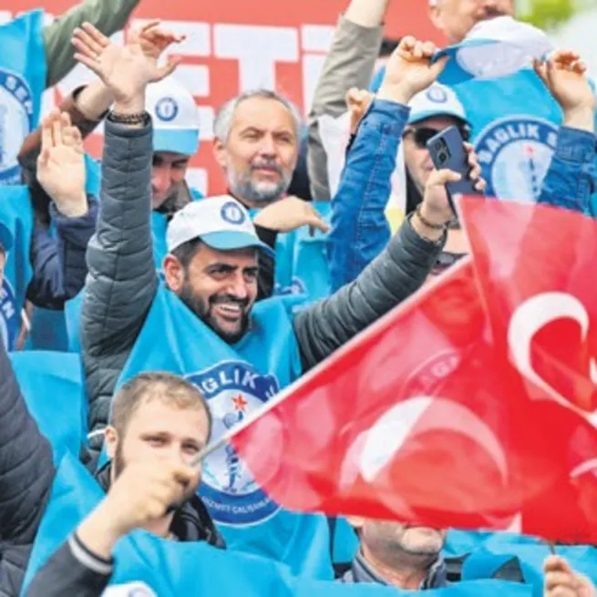 İşçiler el ele!