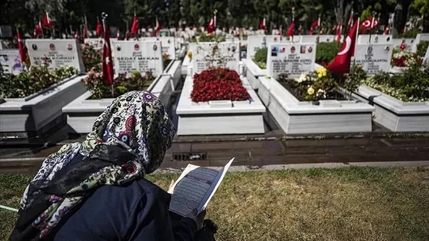 Diyanet'e göre adetliyken mezar ziyareti yapılabilir mi? Adetliyken mezara gidilir mi? Regl döneminde mezara gitmek günah mı?-5