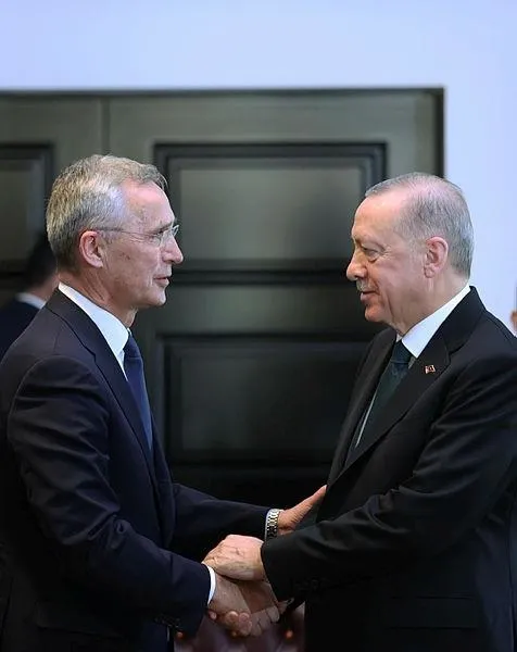 son-dakika-baskan-erdogan-nato-genel-sekreteri-jens-stoltenberg-ile-gorustu-1647012236978.jpeg