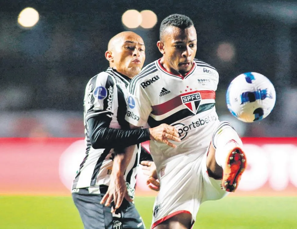 Defansın soluna 2 yeni aday Ramon ve Welington