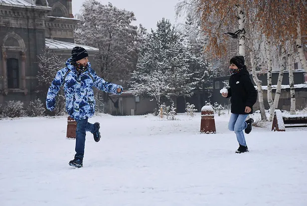 bolu-duzce-tokat-amasyada-yarin-okullar-tatil-mi-21-mart-kar-tatili-olan-iller-hangileri-valilik-son-dakika-ac-1647787747790.jpg ⛄Bolu, Düzce, Tokat, Amasya'da yarın okullar tatil mi? 21 Mart kar tatili olan iller hangileri? Valilik son dakika açıklamalar...-4