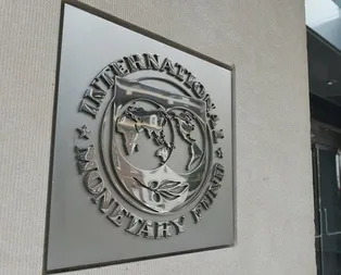 IMF de kaos cephesinde