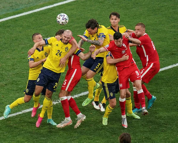 isvec-polonya-3-2-euro-2020-macin-ozeti-1624472481868.jpg İsveç-Polonya: 3-2 | EURO 2020 MAÇIN ÖZETİ-1