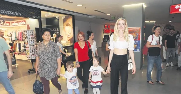 Wilma Elles’ten ders gibi sözler! "Para kolay kazanılmadığı için..."