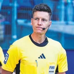 Fener’e Alman hakem