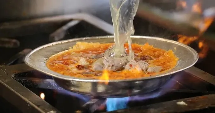 antibiyotikten-bin-kat-daha-etkili-bir-tabak-icen-kis-boyu-hastalik-boyu-hastalik-yuzu-gormuyor-1701842519605.jpg Antibiyotikten 50 kat daha etkili! 7/24 içen kış boyu hastalık yüzü görmüyor-4