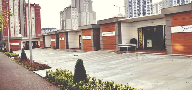 "Halkın parasını harcıyorlar" diyen Ekrem İmamoğlu, CHP'ye yakın derneklere Beylikdüzü'nde yerleşke inşa etmiş-1