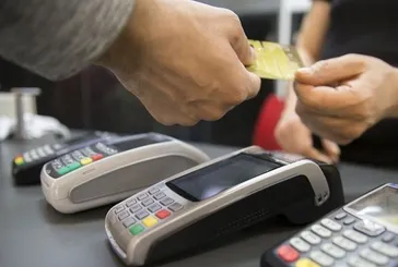 Esnaflardan şaşırtan karar! Komisyon tarifesine geçtiler! Dükkanına asan bile var