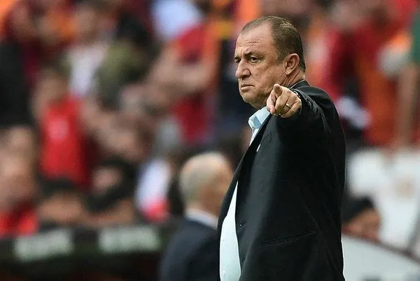 Galatasaray Teknik Direktörü Fatih Terim Akhisarspor maçı için kararını verdi-6