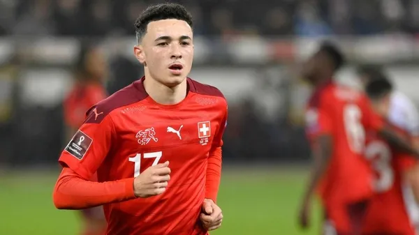 kartal-vargasa-kancayi-takti-besiktas-isvicreli-sol-kanat-icin-augsburgun-kapisini-caldi-1690926841632.jpeg Kartal Vargas’a kancayı taktı! Beşiktaş İsviçreli sol kanat için Augsburg'un kapısını çaldı-3