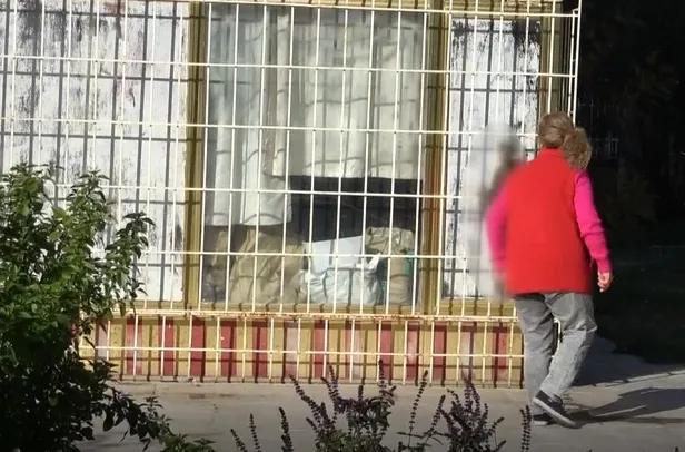 Antalya'da kediyi çelik telle asarak öldüren kişi her yerde aranıyor-4