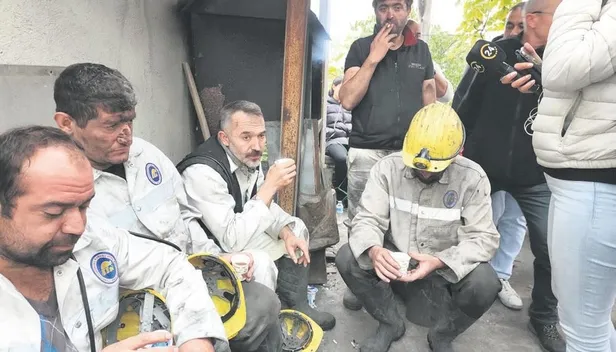 bartinda-maden-ocaginda-patlamaya-neden-olan-grizu-gazi-iste-boyle-goruntulendi-1665883457939.jpeg Bartın'da maden ocağında patlamaya neden olan grizu gazı işte böyle görüntülendi! İşte faciaya ilişkin tüm detaylar...-15