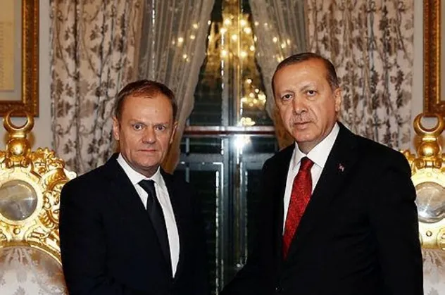 AB'den Erdoğan'a çifte kutlama