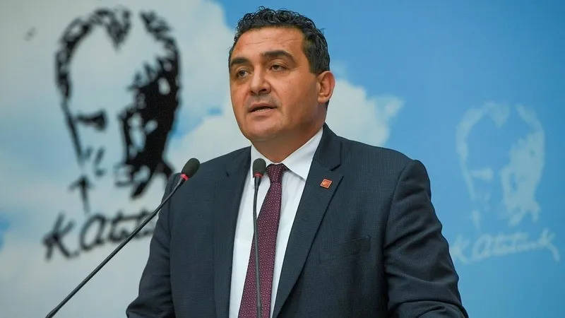 chp-kurultayinda-rusvet-iddiasi-gizli-taniktan-canta-canta-para-ve-belediye-kasasi-ifadesi-1779457336737.jpeg CHP kurultayında çanta çanta rüşvet trafiği! Gizli tanık anlattı: Belediye paraları Ulaş Karasu'nun evinde toplanıyordu-6