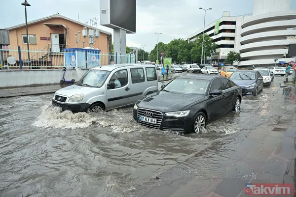 Ankara'da yağış sonrası sokaklar göle döndü! Vatandaşlar mağdur oldu iş yerlerini su bastı... - 3
