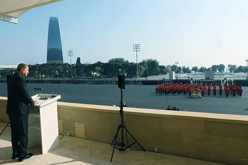 Başkan Erdoğan, Azerbaycan'ın Zafer Günü Töreni'ne katıldı. (DHA)