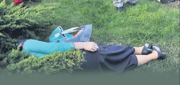 Yumruğa karşı bıçak