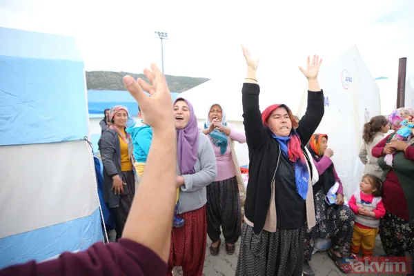 Başkan Recep Tayyip Erdoğan Hatay'ı ziyaret etti: Hem kalbimizle hem gözümüzle hem ziyaretlerimizle Hatay'ın yanında yer almayı sürdüreceğiz - 14