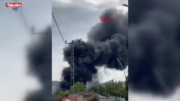 Arnavutköy'de yangın