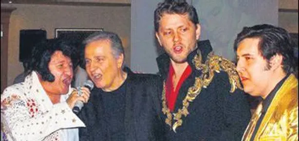 Elvis’e anlamlı anma
