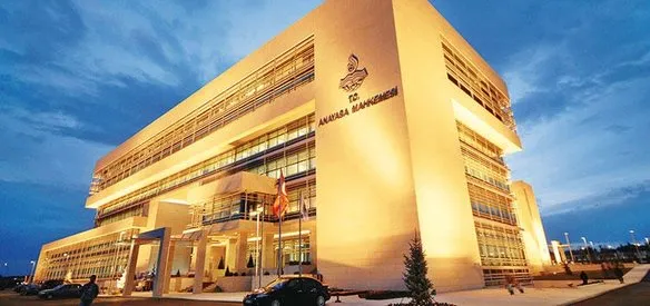 ANAYASA MAHKEMESİ İLK DURUŞMAYLA GÖREVİNE BAŞLADI