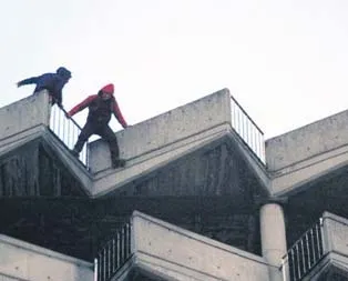 3’ü bir arada intihar şov!