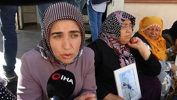 "Yanlarına gitsem şovmen olurum" diyen Ekrem İmamoğlu'na evlat nöbetindeki annelerden sert tepki: Yazıklar olsun-1