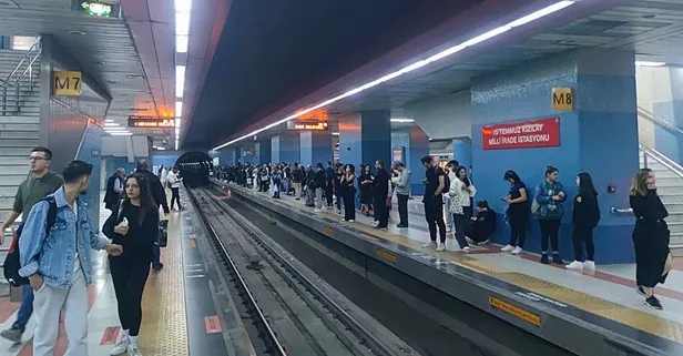 Ankara’da metro hattındaki arıza nedeniyle seferler bir süre durduruldu