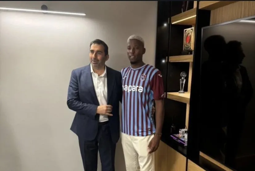 Trabzonspor Simon Banza’yı bitirdi!