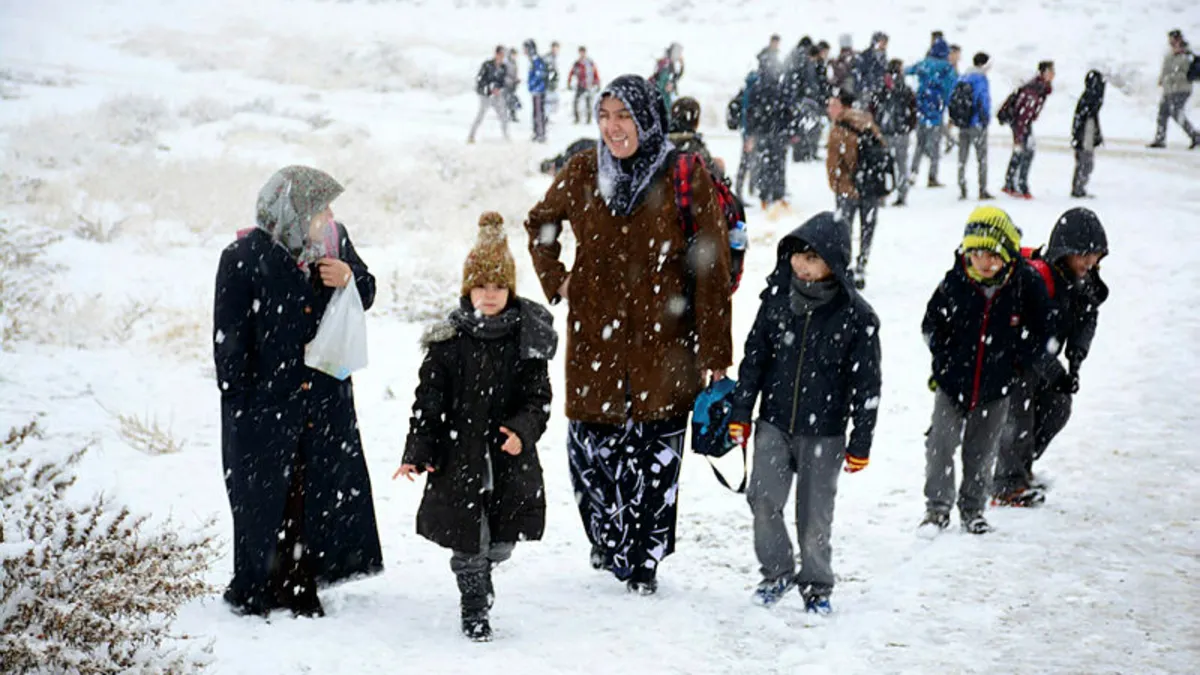 12 Ocak 2026 Pazartesi kar tatili olan iller: İstanbul ve Ankara'da okullar tatil edildi!