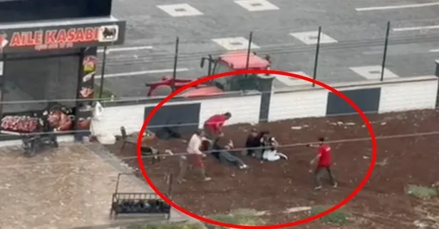 Cinayet anının görüntüsü ortaya çıktı! Kasap dükkanında silahlı kavga: 2 ölü, 2 yaralı