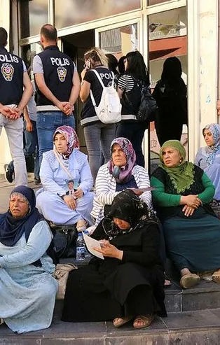 HDP önünde eylem yapan ailelerin sayısı 20’ye yükseldi