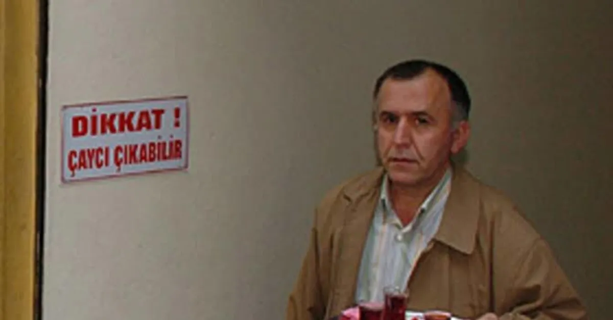 Sosyal medyayı sallayan çaycı! Duvara öyle bir şey yazdı ki...