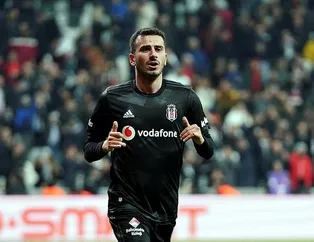 Oğuzhan Özyakup takımda kalacak