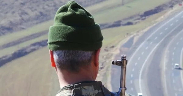 Jandarma'ya mezuniyet şartsız kadın erkek korucu alımı (uzman erbaş astsubay olma şansı ve başvuru şartları)-1
