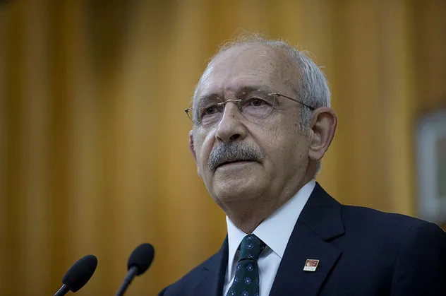 Sabah gazetesi yazarı Mahmut Övür: Kemal Kılıçdaroğlu Artı 1'in arkasındaki isimle tanıştı mı?