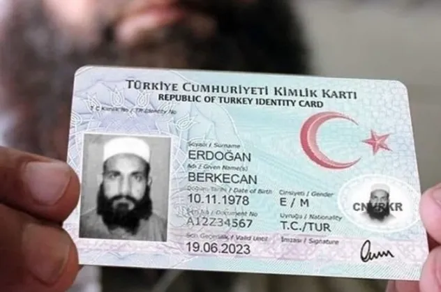 Haşhaşi trollerden photoshoplu T.C. kimlik kartı yalanı! FETÖ'nün mülteciler üzerinden giriştiği kirli algı elinde patladı