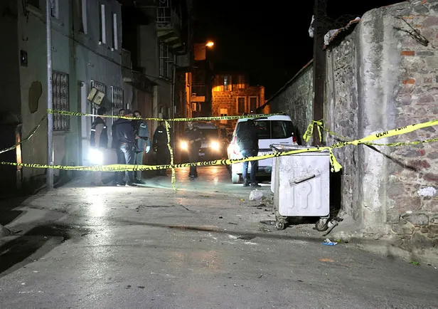 İzmir'de çöp konteynerinde patlama-3