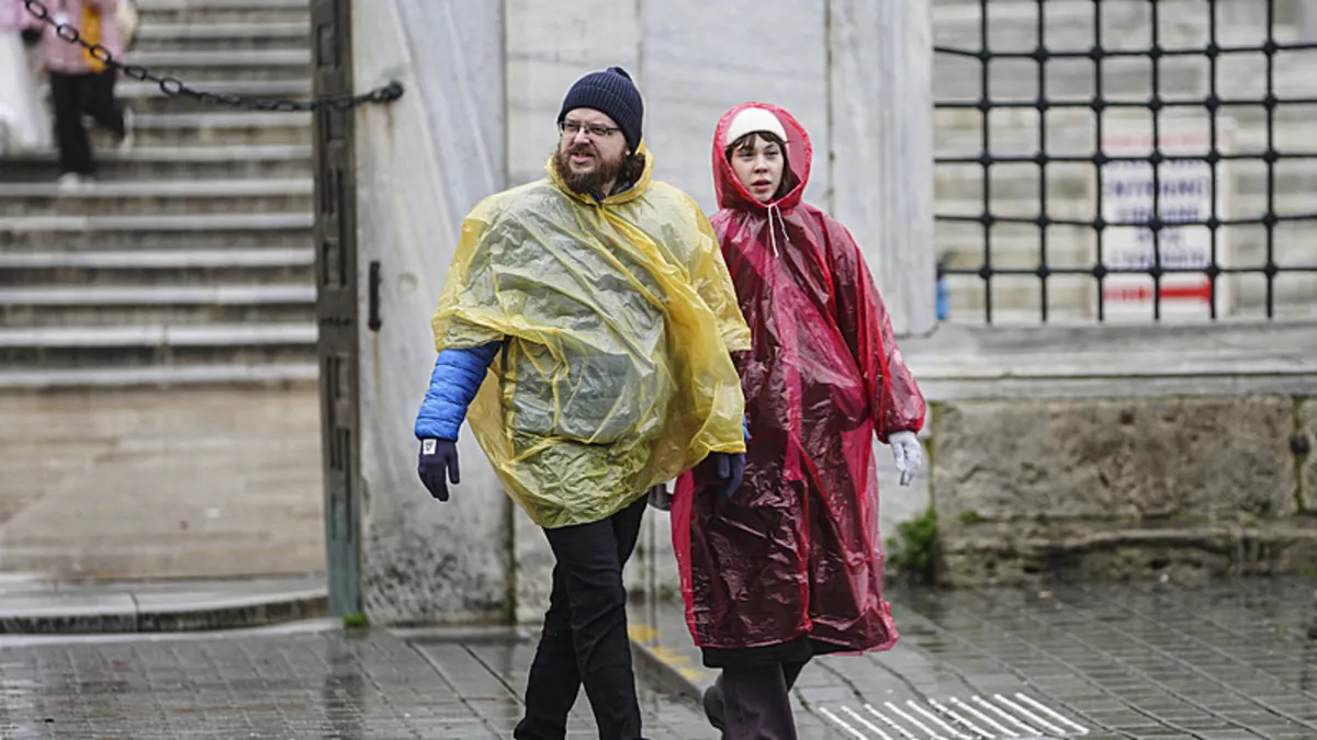 Lodosla birlikte yağmur geliyor: Meteoroloji'den 7 ile sarı kod! Fırtına hızı 70 km/saate çıkacak