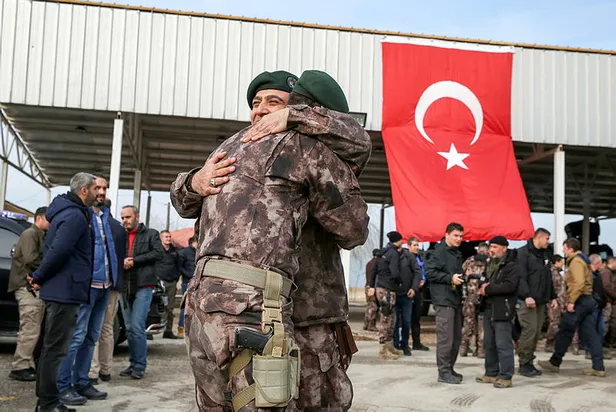 PÖH'ler Afrin'e dualarla uğurlandı-11