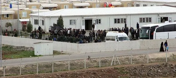Suriyeli polisler ülkelerine gönderildi