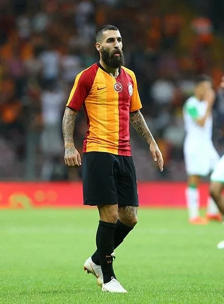 galatasarayli-jimmy-durmazin-cezasi-onandi-1577378158279.jpeg Galatasaraylı Jimmy Durmaz’ın cezası onandı!-1