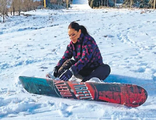 Hülya şovunu yaptı!