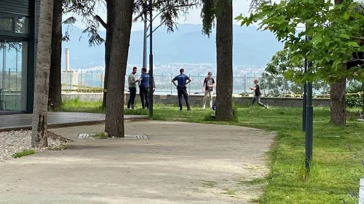 olume-goturen-kiz-kavgasi-liseli-kivanc-umanin-yedigi-dayagin-goruntuleri-ortaya-cikti-1706370456987.jpeg Ölüme götüren "kız" kavgası! Liseli Kıvanç Uman'ın yediği dayağın görüntüleri ortaya çıktı-6