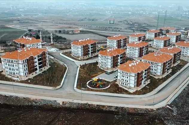 Orta gelirliye konut kampanyası sonrası bir kampanya sinyali de ikinci elde! Bakan duyurdu: "Çalışma yapacağız"