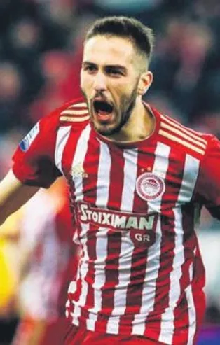 Konstantinos Fortounis’e Aslan talip