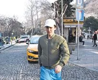 Arkadaşlarıyla bir araya geldi: Edis’ten Bebek’te sabah buluşması!