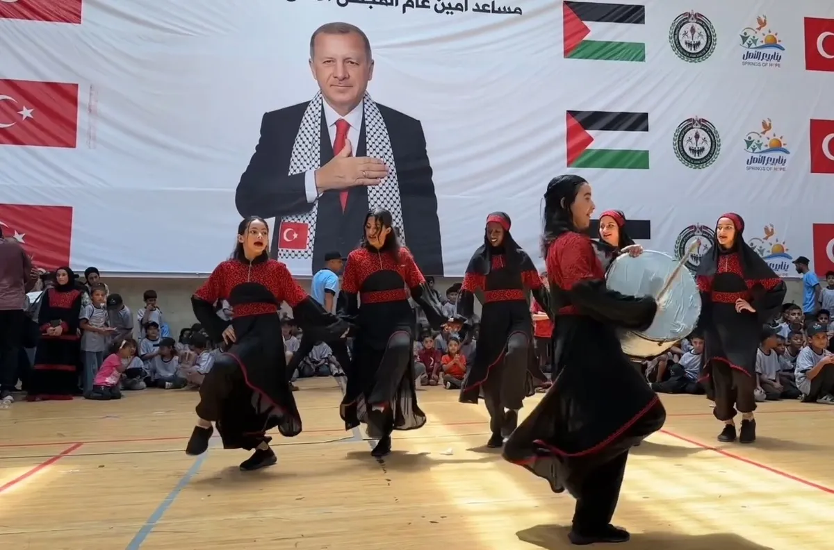 miniklerin-yuzu-turkiye-ile-guluyor-gazzeden-baskan-erdogana-tesekkur-1783180841635.jpeg Miniklerin yüzü Türkiye ile gülüyor: Gazze'den Başkan Erdoğan'a teşekkür-5