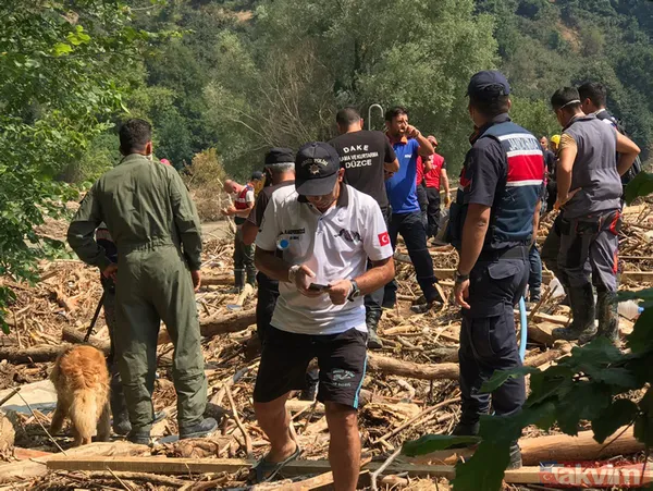Düzce'de yaralar sarılıyor! Devletin tüm imkanları seferber edildi - 13