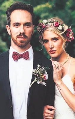 Aşk hayatını kurtardı